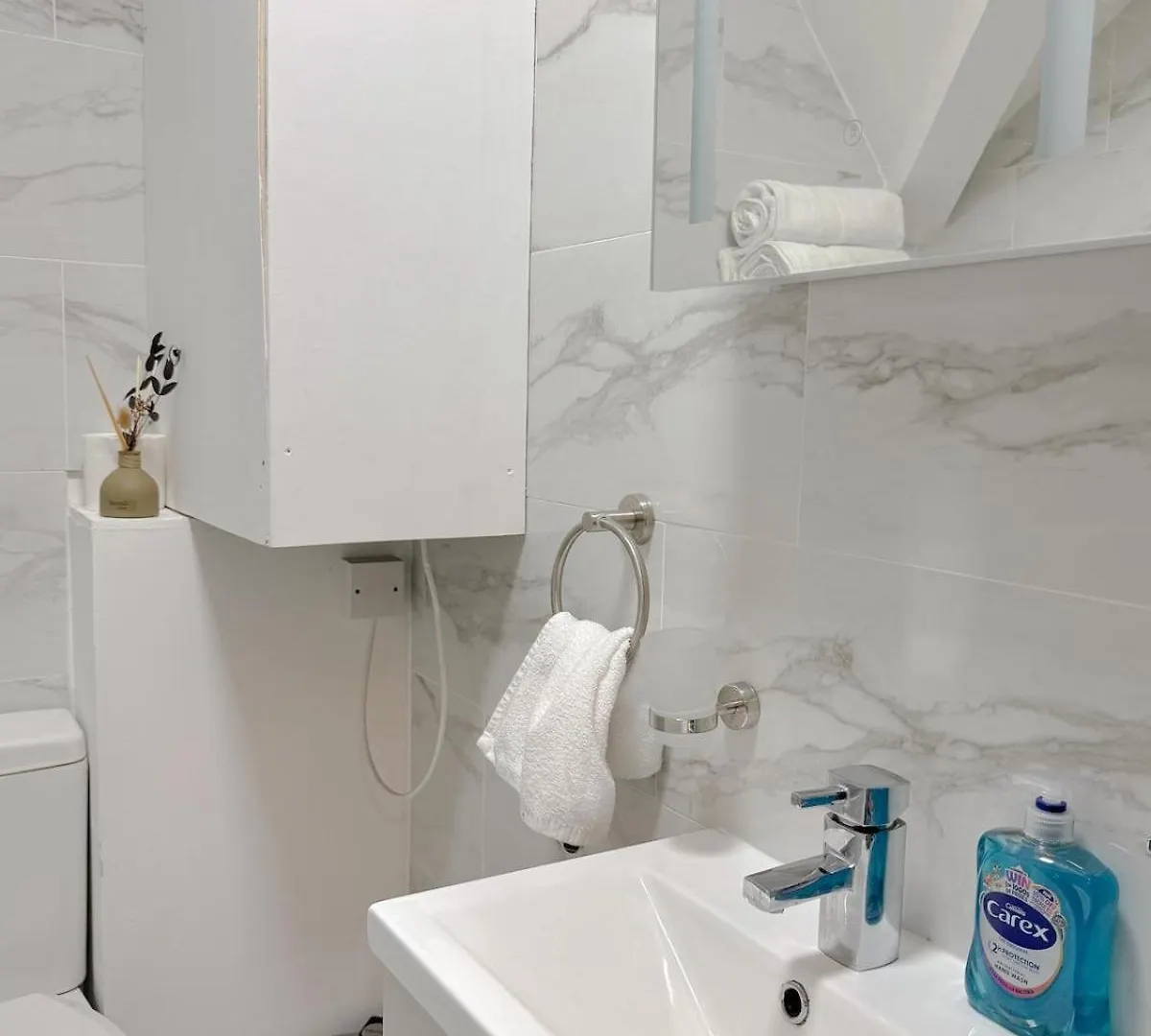 Central & Modern 2 Bedroom City Apartment كارديف