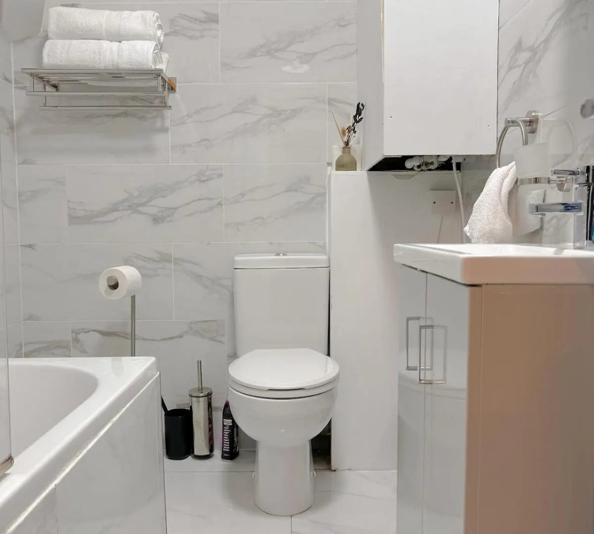 Central & Modern 2 Bedroom City Apartment كارديف 0*,